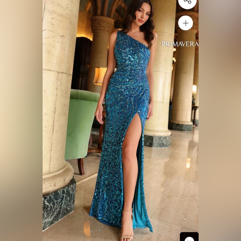 One-Shoulder Peacock color Sequin Evening Dress